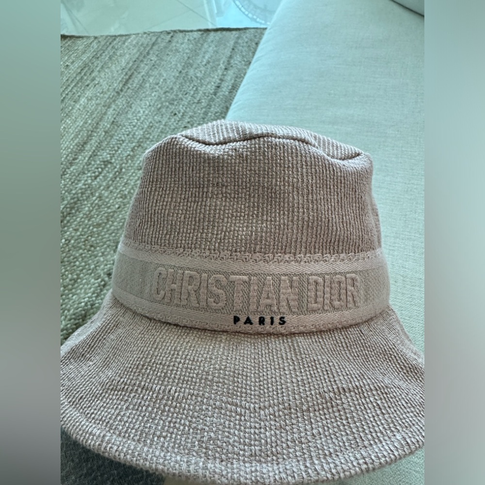Christian Dior pink bucket hat size 57
